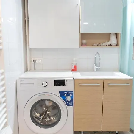 Appartement Paris: Agreable D'un Grand Artiste Parijs